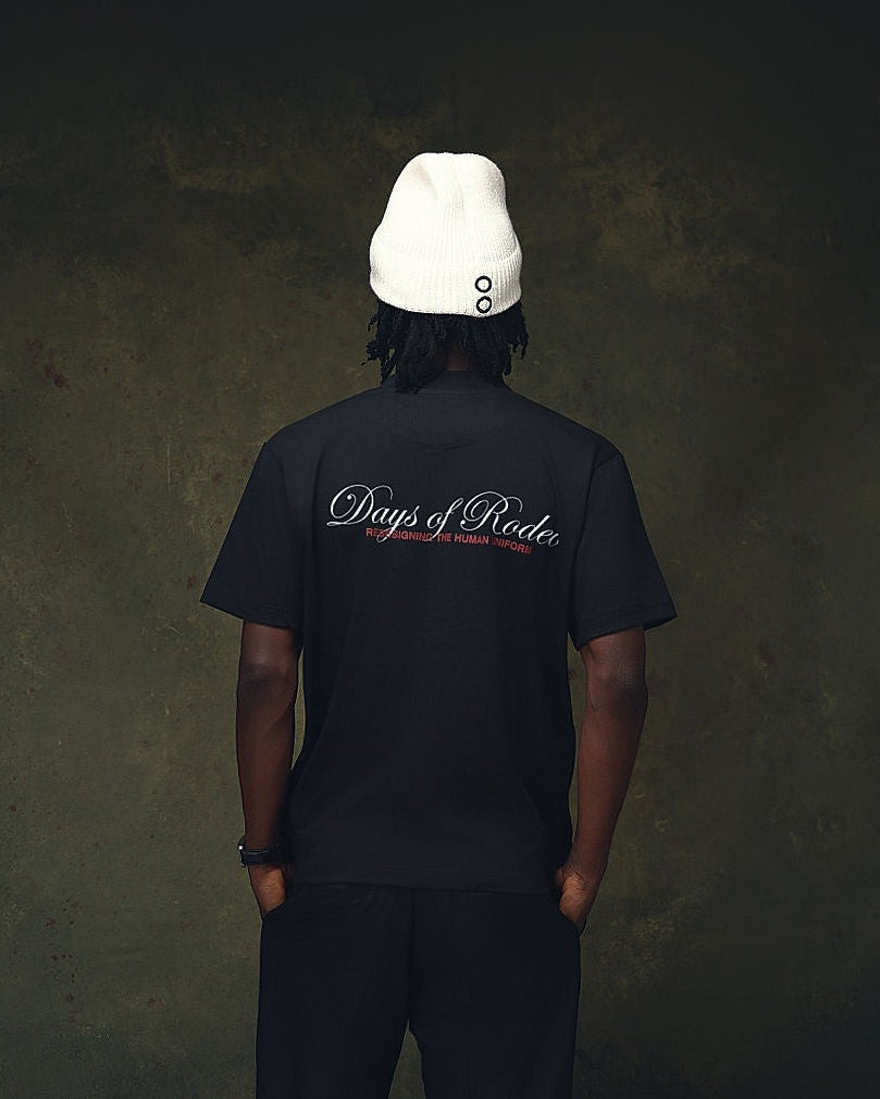 Rodeo signature tee ( Black)